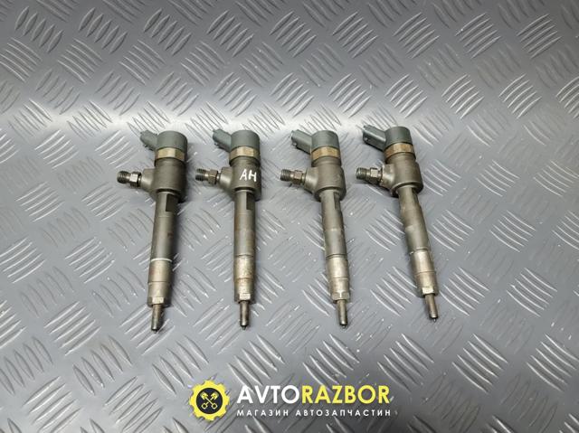 Форсунка паливна 0445110276 BOSCH