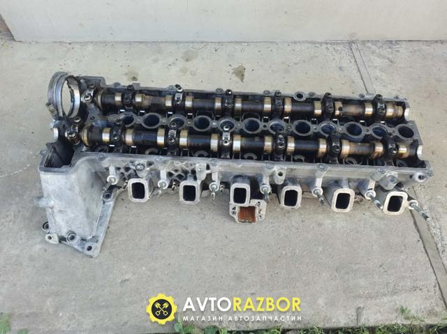 Головка блоку циліндрів 11127806060 BMW