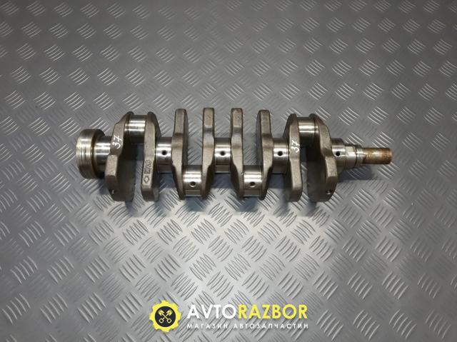 Колінвал двигуна Nissan Vanette C23
