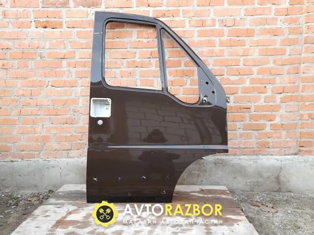 Пасажирські передні двері 1331432080 PEUGEOT