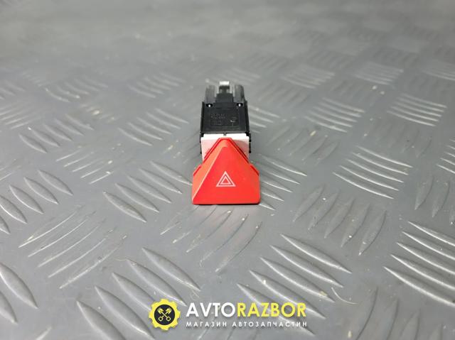 Кнопка включення аварійної сигналізації 1T0953509 VAG