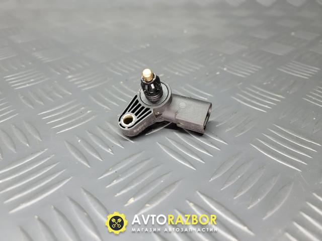 Датчик світла заднього ходу 2035450106 MERCEDES