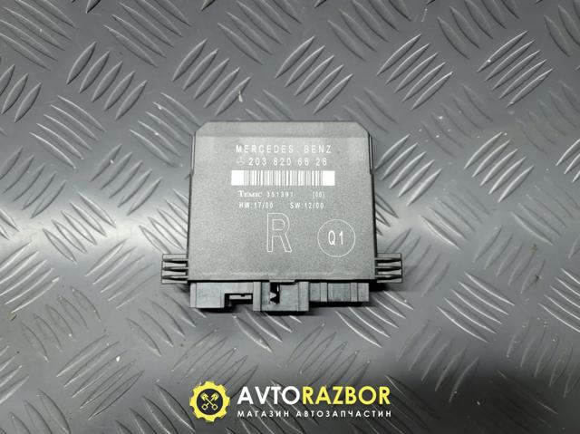Блок комфорту задніх дверей 2038206626 MERCEDES