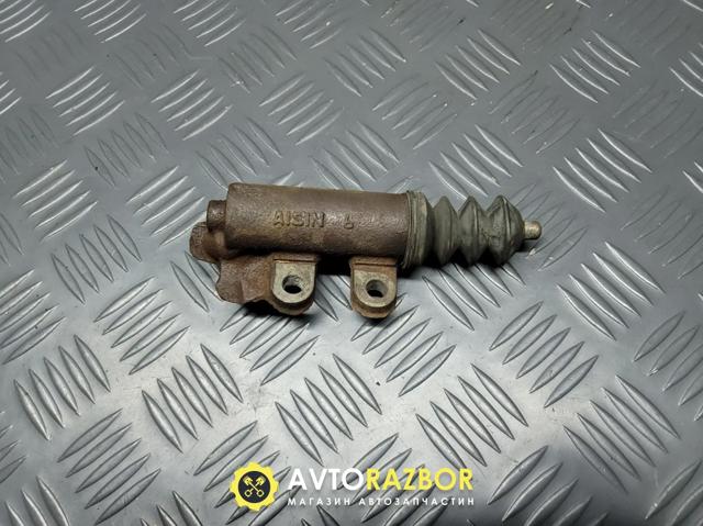 Циліндр зчеплення робочий 3147012130 TOYOTA
