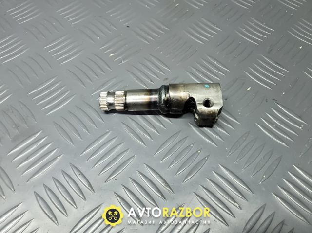 Вал рульової колонки, нижній 4522105010 TOYOTA