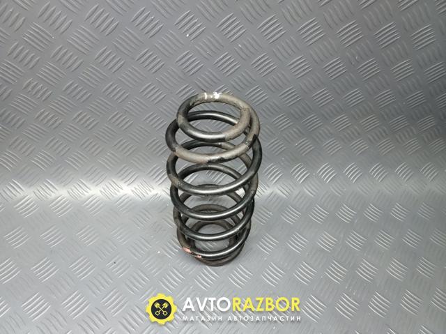 Пружини задні 4823152170 TOYOTA