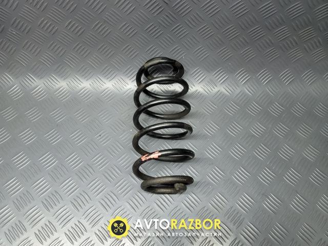 Пружина підвіски задня 4823152170 TOYOTA