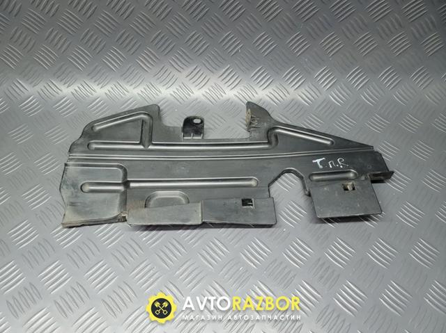Повітропровід / дефлектор радіатора, правий 5329305020 TOYOTA