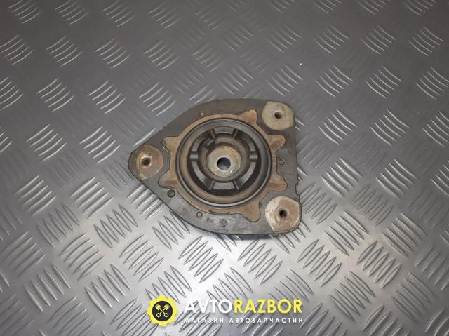 Подушка амортизатора переднього 543200001N RENAULT
