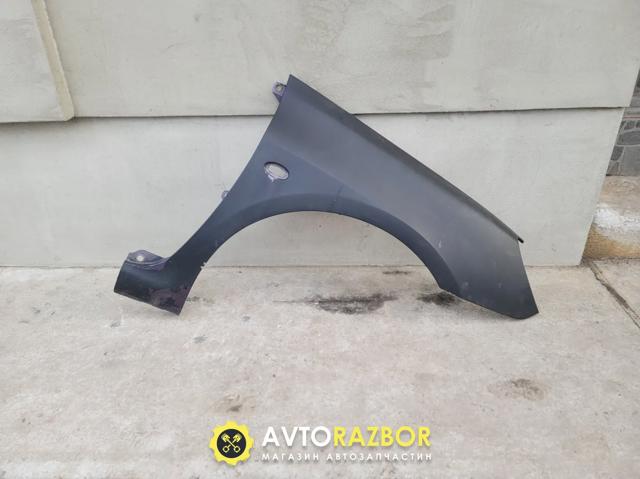 Переднє праве крило 7841N7 PEUGEOT