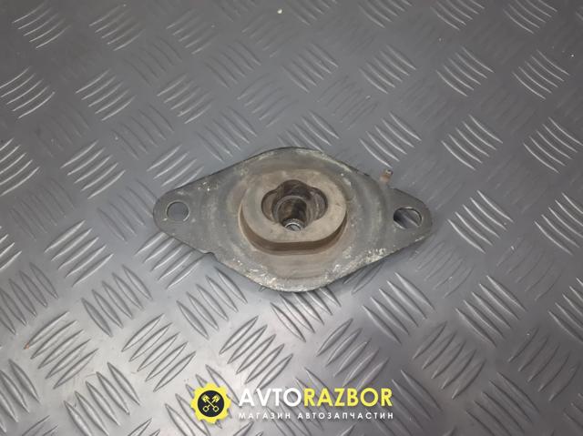 Ліва опора двигуна 8200000017 RENAULT
