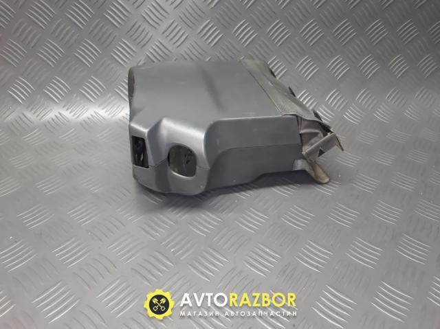 Фланець системи охолодження (трійник) 8200088660 RENAULT