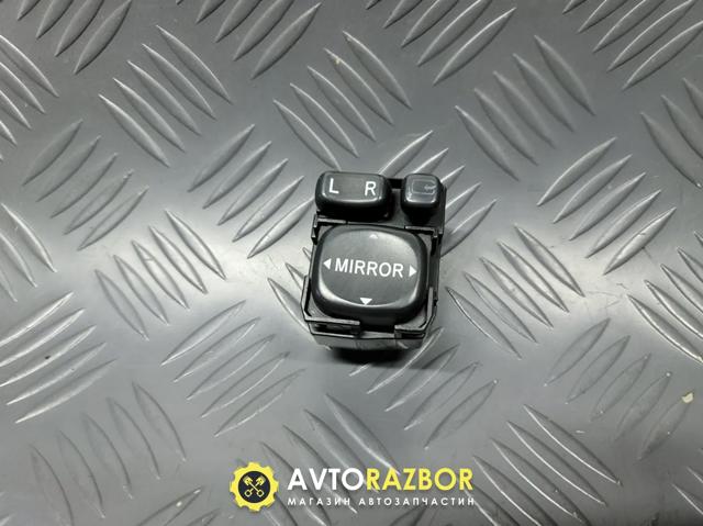 Блок управління дзеркалами заднього виду 8487205010 TOYOTA