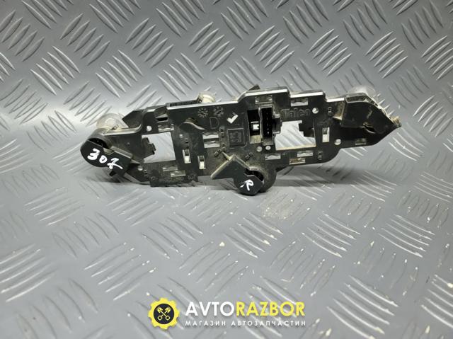 Задні ліхтарі 89022860507 PEUGEOT