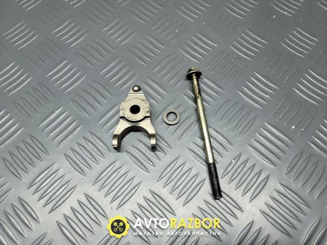 Болт кріплення форсунки 9010508374 TOYOTA