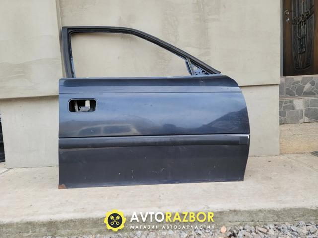 Двері передні, праві Opel Astra 51, 52, F35, M35