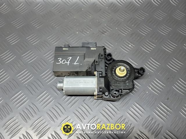 Двигун склопідіймача двері передньої, лівої 9634457580 PEUGEOT