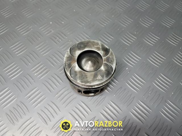 Поршень в комплекті на 1 циліндр, STD A6110301117 MERCEDES