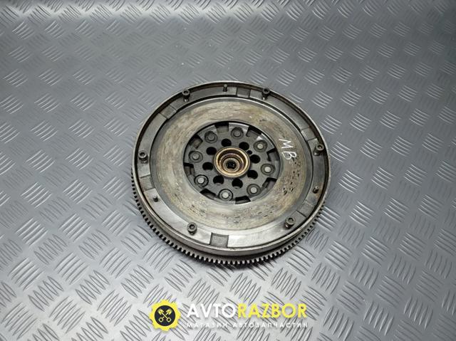 Демпферний маховик Mercedes Vito 1