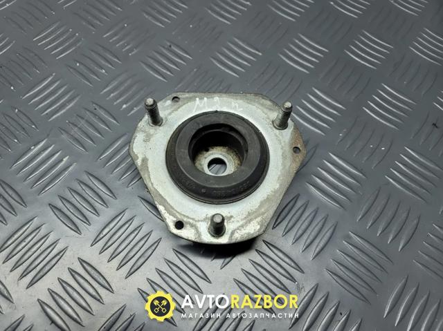 Подушка амортизатора переднього D65134380 MAZDA