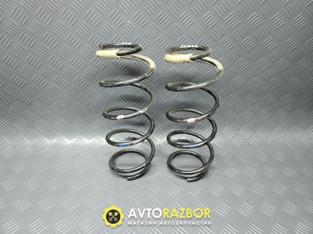 Пружина амортизатора передняя Mazda 2 2