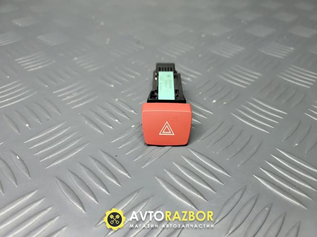 Кнопка ввімкнення аварійного сигналу Mazda 2 2 DE