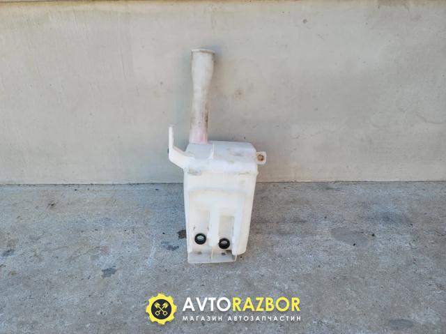 Бачок омивайки MR570436 MITSUBISHI