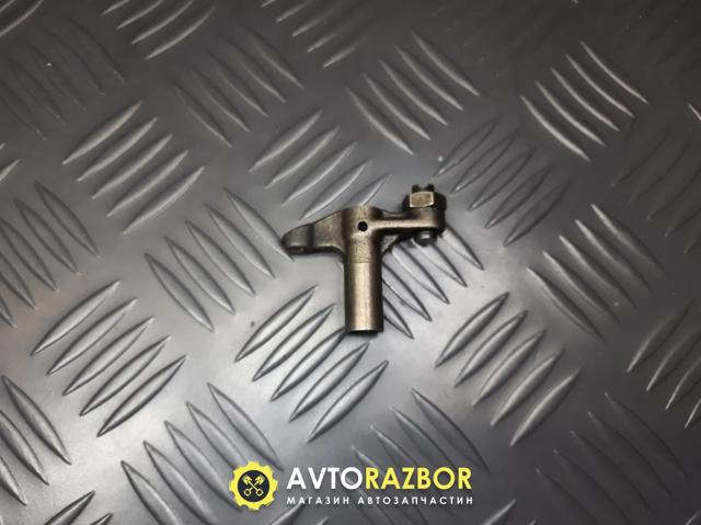 Гидроштовхач RF2A12G10B MAZDA
