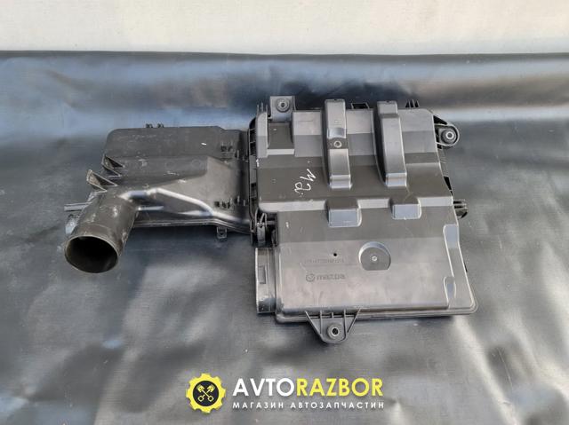 Корпус повітряного фільтра, нижня частина Z66813Z0X MAZDA