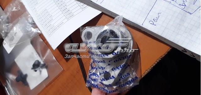 Кронштейн верхнього стабілізатора (розпірки) 8666205 VOLVO