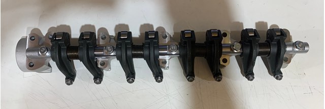 Ось коромисла рокера MD142361 MITSUBISHI