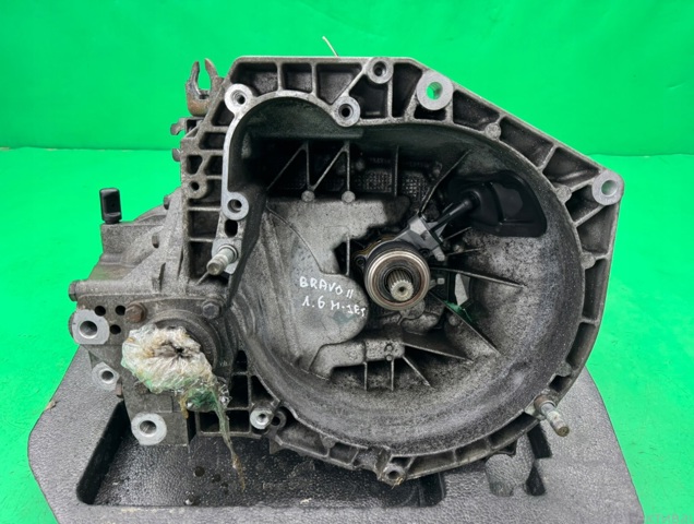 Коробка швидкостей механіка 55210733 FIAT