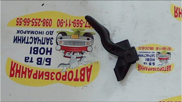 Ручка відкриття капота 1178526 GM