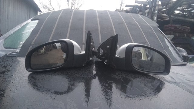 Бічне дзеркало заднього виду ліве 13253333 GM