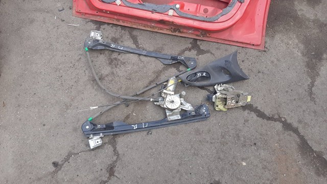 Механізм склопідіймача дверей передніх, правих 1331612 FORD