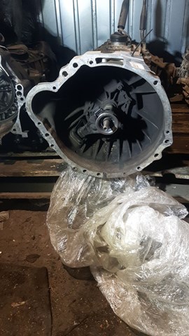 Механічна коробка перемикання передач 32010G2313 NISSAN
