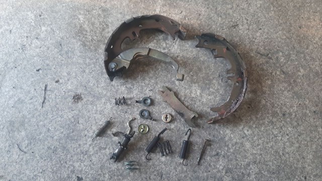 Регулятори пневмогальм 4740530040 TOYOTA
