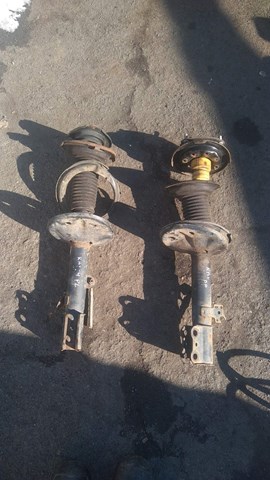Кріплення переднього амортизатора 4860942012 TOYOTA