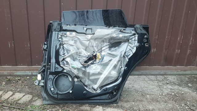 Двері задні в зборі 60409AG0219P SUBARU
