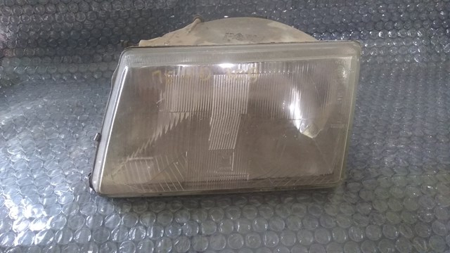 Фара ліва Peugeot 309 I