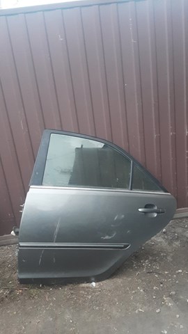 Скло задніх дверей, лівих 6811433100 TOYOTA