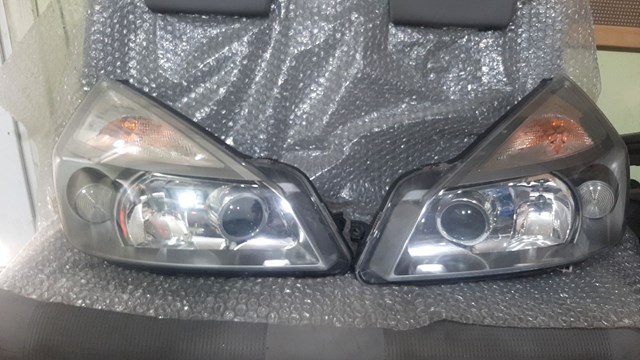 Основна фара в зборі ліва 7701053975 RENAULT