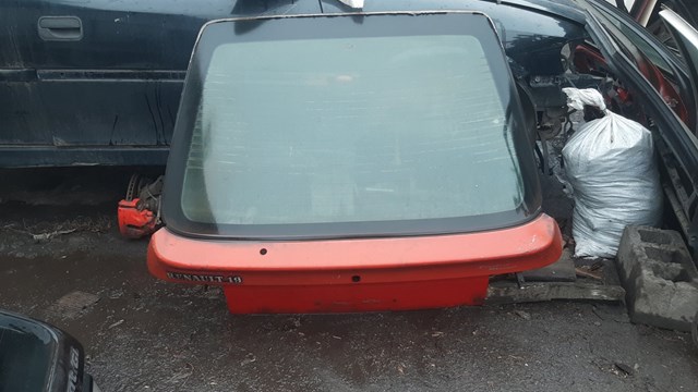 Кришка багажника кузова 7751466998 RENAULT