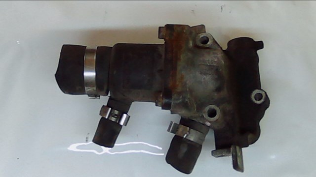 Кришка корпусу термостата 8200155515 RENAULT