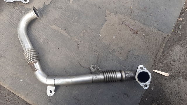 Шланги і трубки системи рециркуляції 8200525140 RENAULT