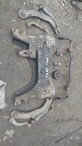 Стабілізатор передньої підвіски Renault Scenic 2