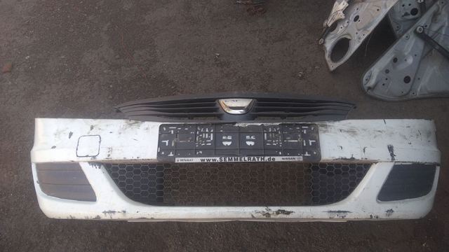 Бампер передній Dacia Logan 1  1105