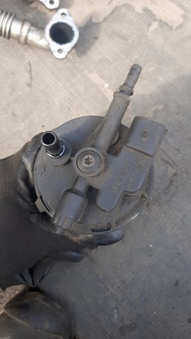 Корпус паливного фільтра 8200780950 RENAULT
