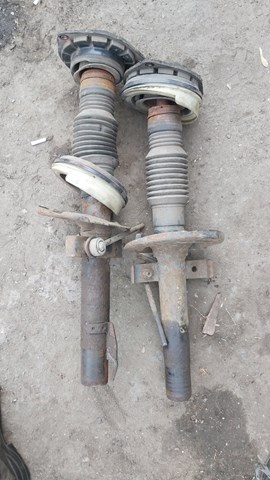 Стійка передня 8200851839 RENAULT