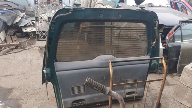 Двері багажника 8701W9 PEUGEOT